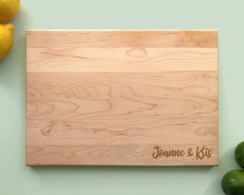 Personalized_and_Engraved_Wood_Cutting_Board_Names