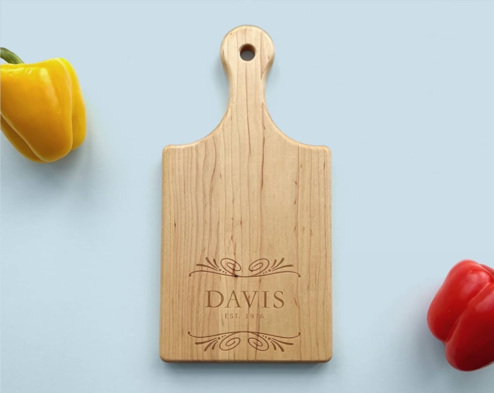 Personalized_and_Engraved_Wood_Serving_Board_With_Handle_Engraved_Name_Date_1